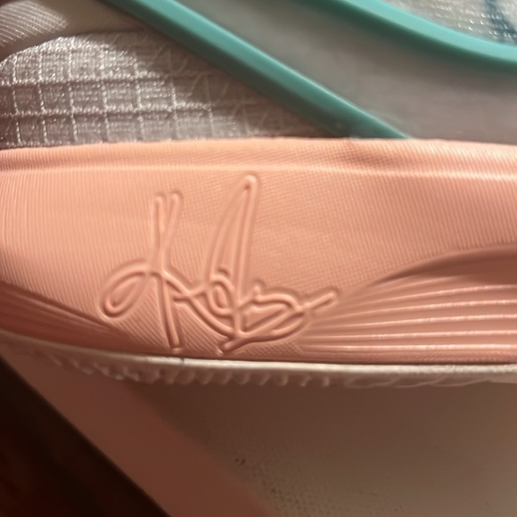 NIB Nike Kyrie 8 GO GS Chinese New Year Photon Dust DQ8076-002 Youth 4.5 Kids - Picture 13 of 14